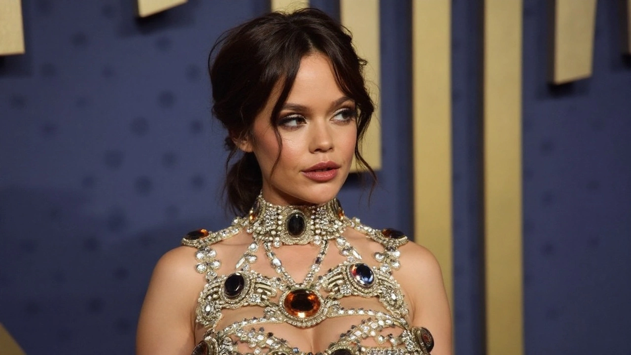Дженна Ортега в образе из «Смерть ей к лицу» на «Эмми-2025»: Givenchy и готический шик
